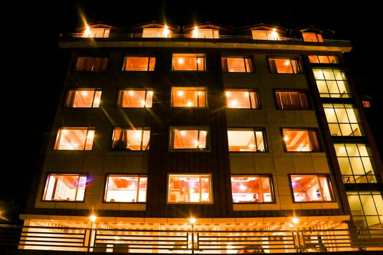 Himalyan Heights Hotel Shimla 4*,  India
